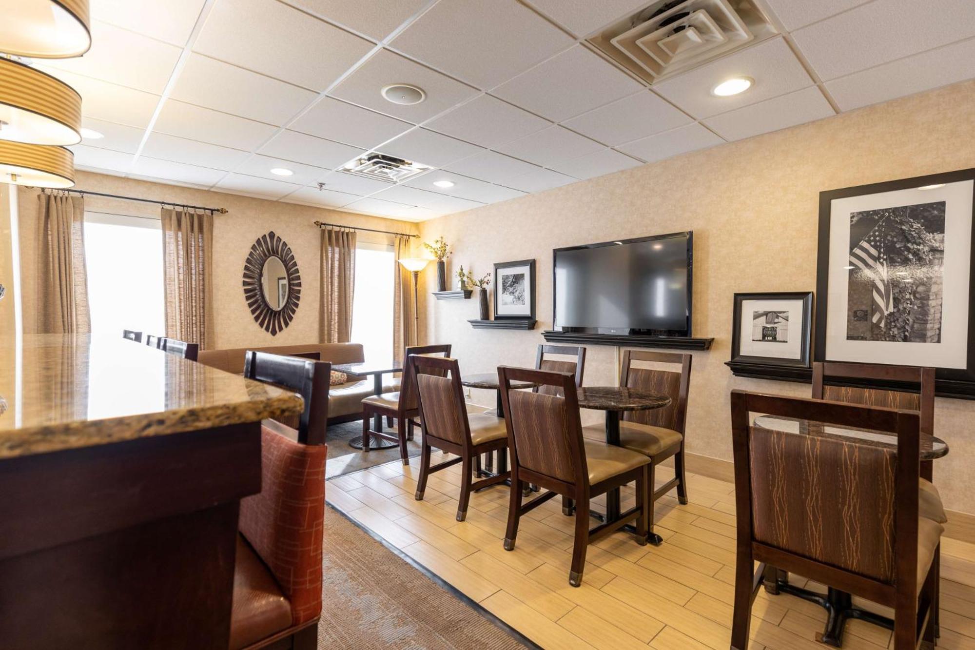 Hampton Inn By Hilton Of Kuttawa Eddyville Exterior foto